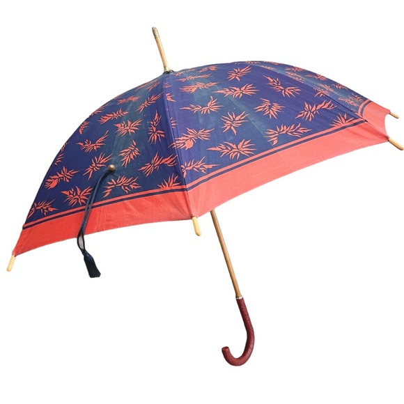 YSL Yves Saint Laurent RARE Vintage Sunbrella OPIUM Umbrella - Picture 1 of 13